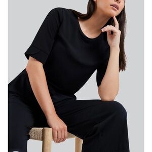 FIG WATFORD JUMPSUIT. Beautiful fabric. Extremely comfortable.